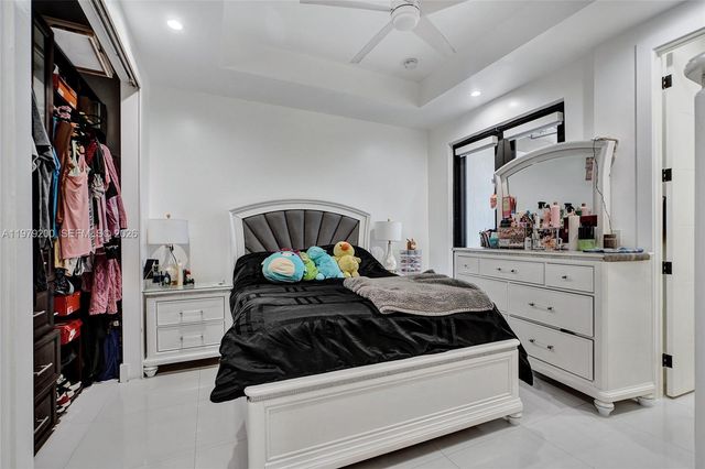 13676 SW 33rd Ter, Miami, FL 33175