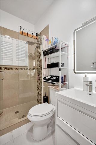 13676 SW 33rd Ter, Miami, FL 33175