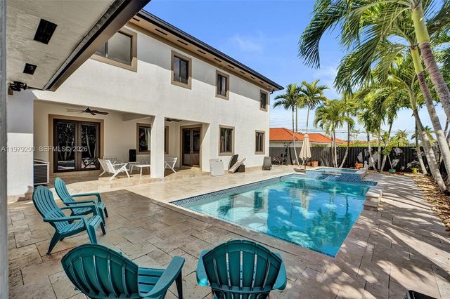 13676 SW 33rd Ter, Miami, FL 33175