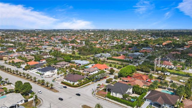 13676 SW 33rd Ter, Miami, FL 33175