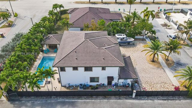 13676 SW 33rd Ter, Miami, FL 33175