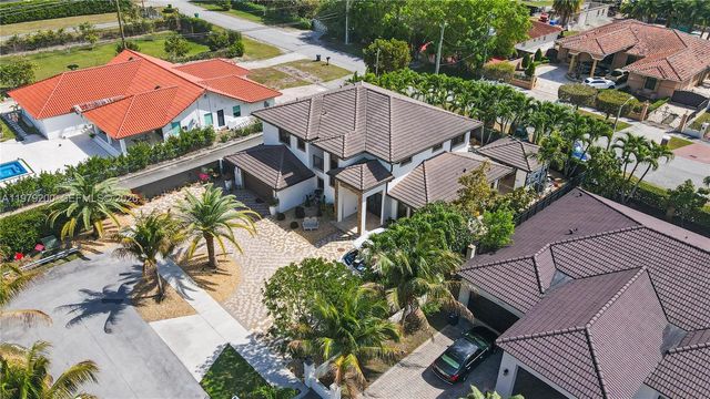 13676 SW 33rd Ter, Miami, FL 33175