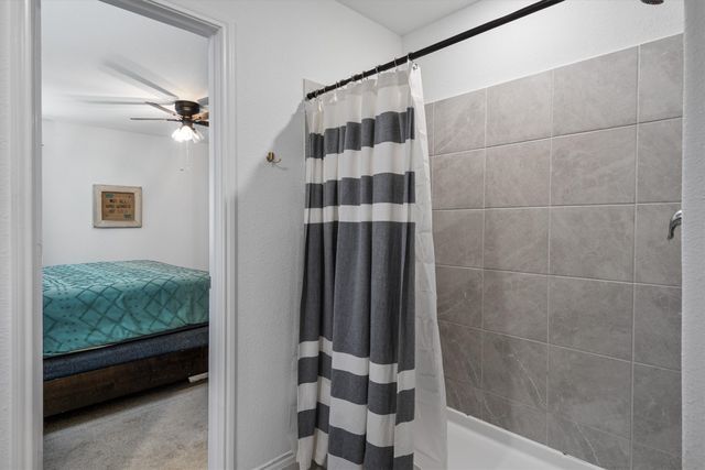 11807 Marcellus Way, Justin, TX 76247