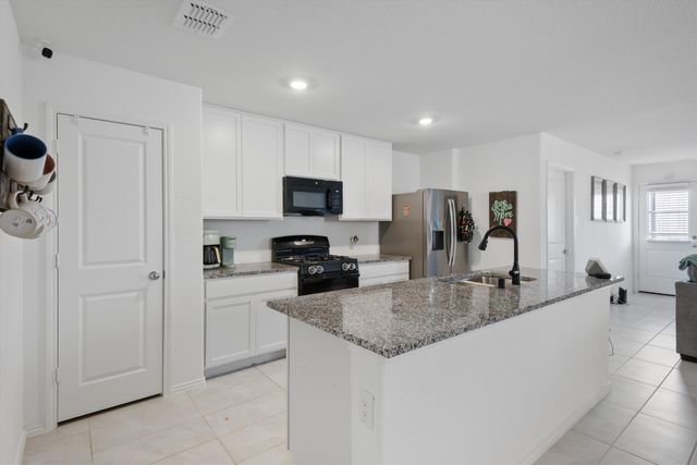 11807 Marcellus Way, Justin, TX 76247