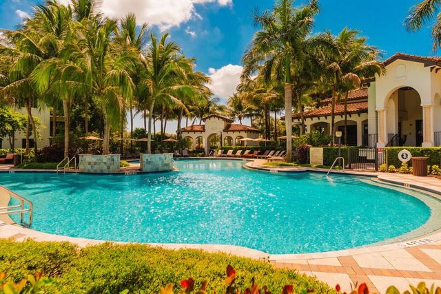 295 NW 33rd Lane, Pompano Beach, FL 33069