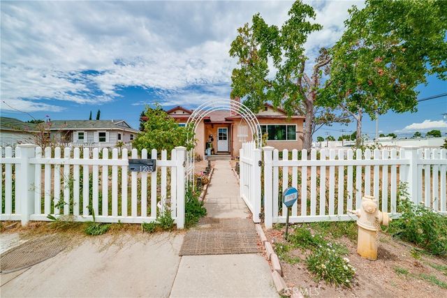 1203 Pontenova, Hacienda Heights, CA 91745