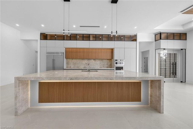 1874 39th ST SW, Naples, FL 34117