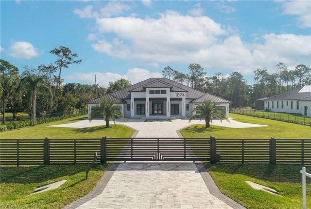 1874 39th ST SW, Naples, FL 34117