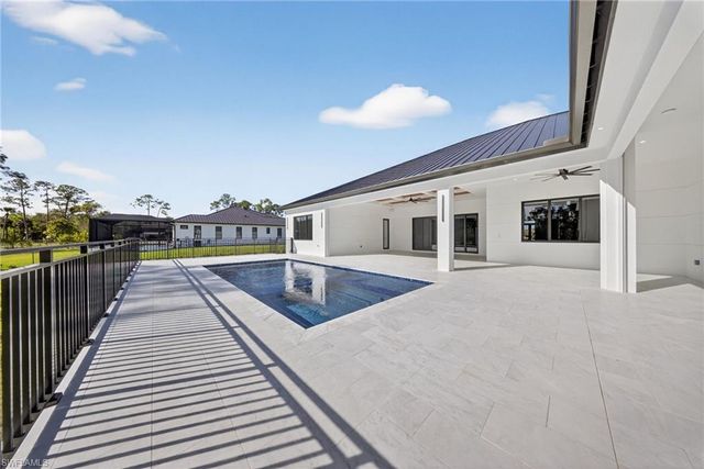 1874 39th ST SW, Naples, FL 34117