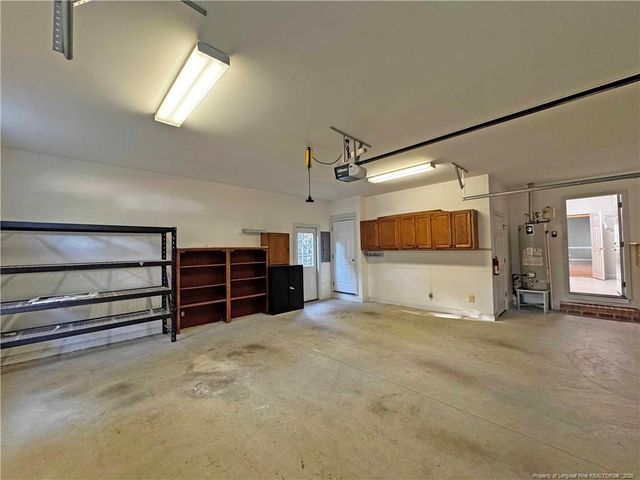 140 Steeplechase Way, Southern Pines, NC 28387
