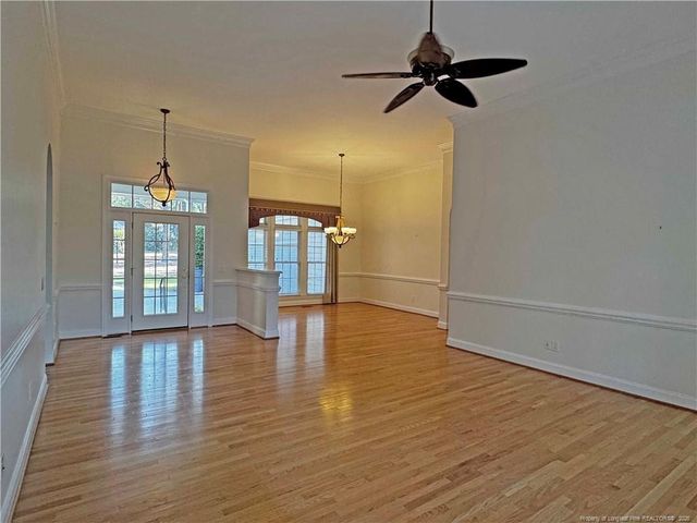 140 Steeplechase Way, Southern Pines, NC 28387