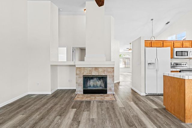 5220 Avante Ln, Salida, CA 95368