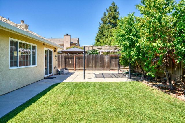 5220 Avante Ln, Salida, CA 95368