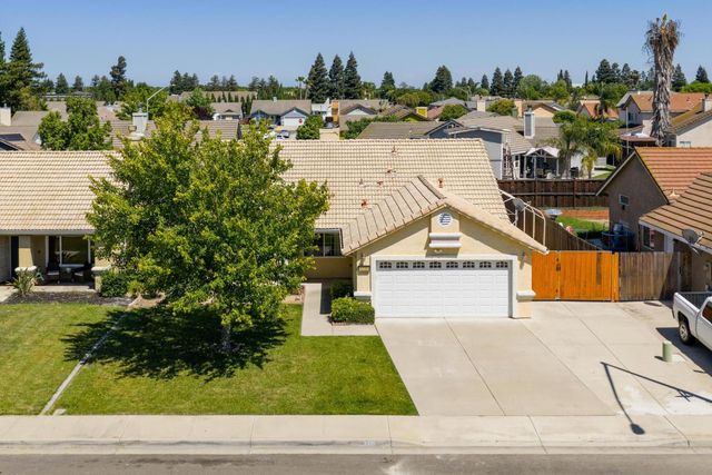 5220 Avante Ln, Salida, CA 95368