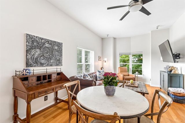 4950 BAYSHORE BOULEVARD 30, Tampa, FL 33611