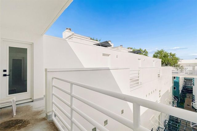 4950 BAYSHORE BOULEVARD 30, Tampa, FL 33611