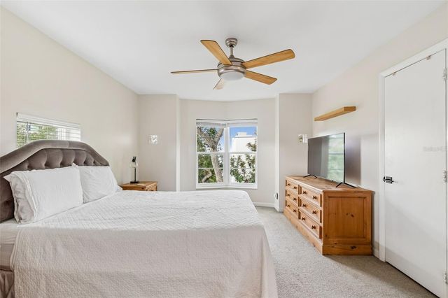 4950 BAYSHORE BOULEVARD 30, Tampa, FL 33611