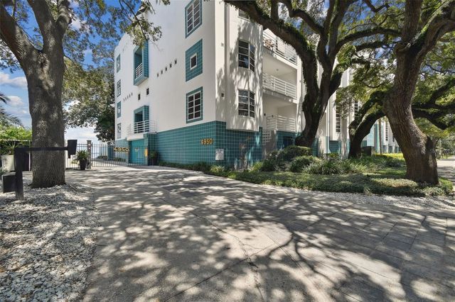 4950 BAYSHORE BOULEVARD 30, Tampa, FL 33611