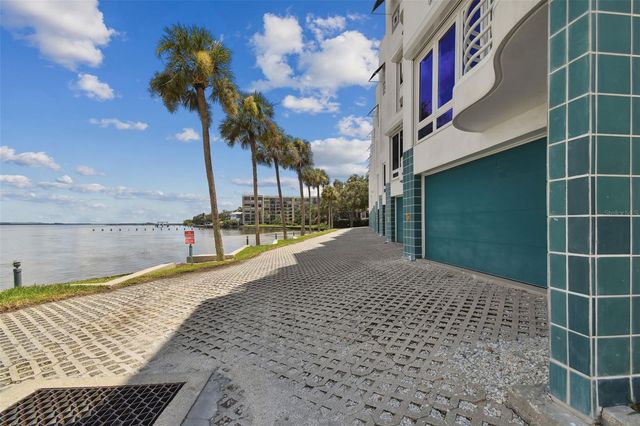 4950 BAYSHORE BOULEVARD 30, Tampa, FL 33611