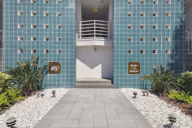 4950 BAYSHORE BOULEVARD 30, Tampa, FL 33611