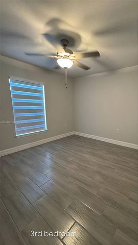 3817 16th Street SW, Lehigh Acres, FL 33976