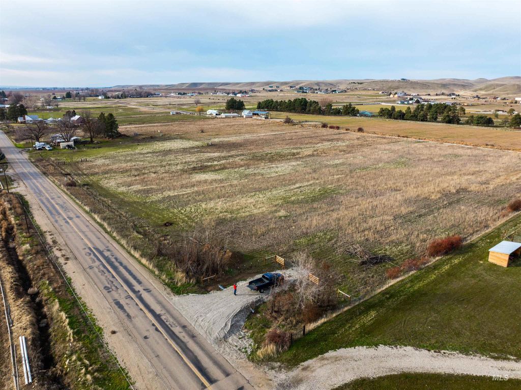 970 W Black Canyon Hwy, Emmett, ID 83617 photo 8