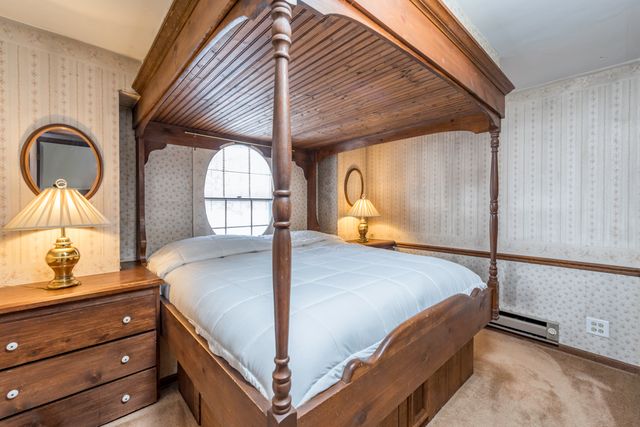 10867 W Beach Road, Beach Park, IL 60087