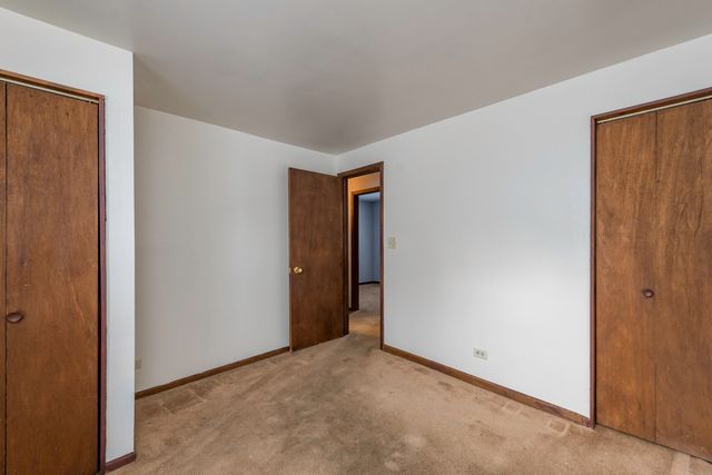 10867 W Beach Road, Beach Park, IL 60087