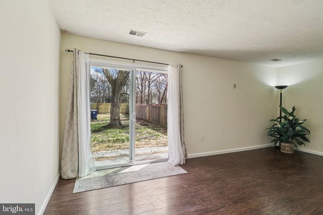 1050 DORSET DR, Waldorf, MD 20602