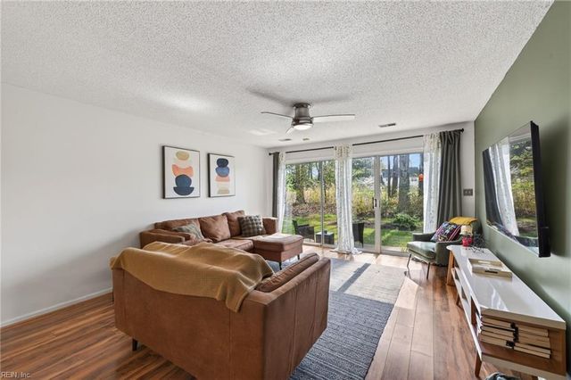 1321 Eagles Trace Path Apt E, Chesapeake, VA 23320