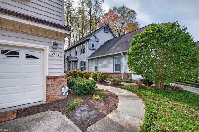 1321 Eagles Trace Path Apt E, Chesapeake, VA 23320