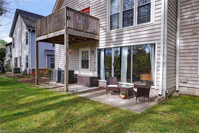 1321 Eagles Trace Path Apt E, Chesapeake, VA 23320