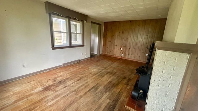 67 CARLISLE RD, Dillsburg, PA 17019