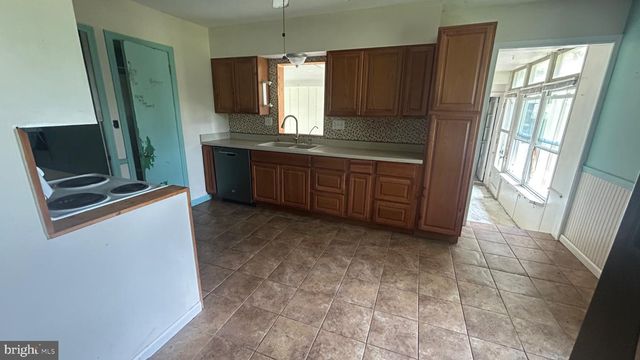67 CARLISLE RD, Dillsburg, PA 17019