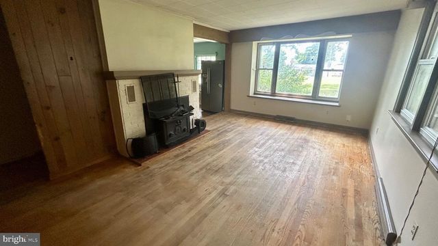 67 CARLISLE RD, Dillsburg, PA 17019