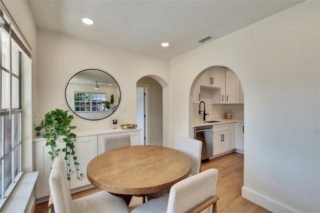 1923 W STATE STREET, Tampa, FL 33606