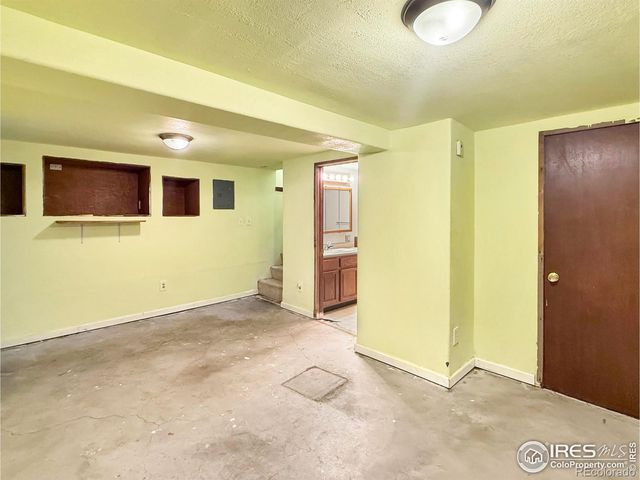 105 N Logan Avenue, Haxtun, CO 80731