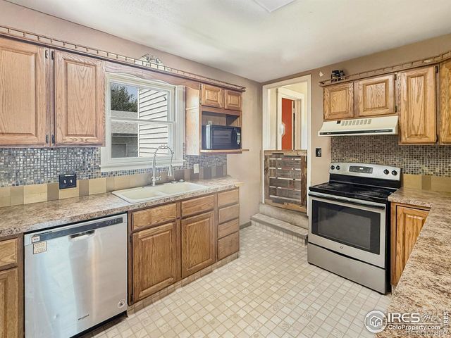 105 N Logan Avenue, Haxtun, CO 80731