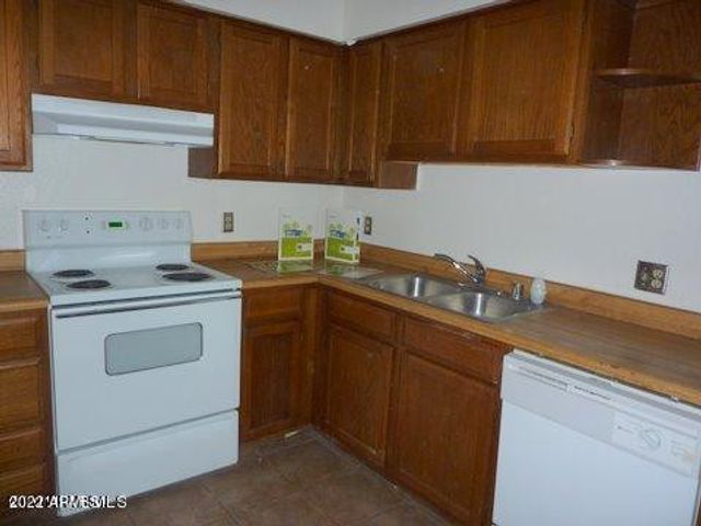 1245 W 1st Street Apt 110, Tempe, AZ 85281