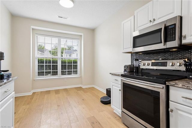 105 Egret Ct CT, Newport News, VA 23608