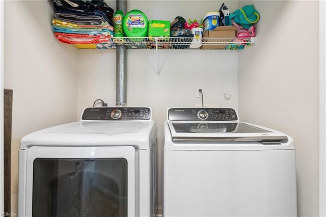 105 Egret Ct CT, Newport News, VA 23608