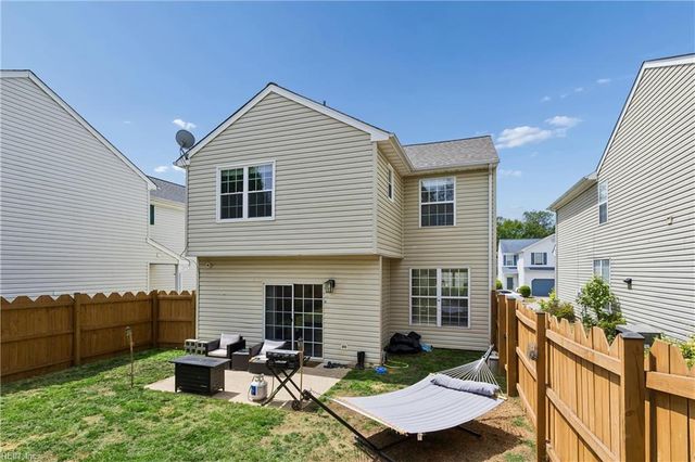 105 Egret Ct CT, Newport News, VA 23608