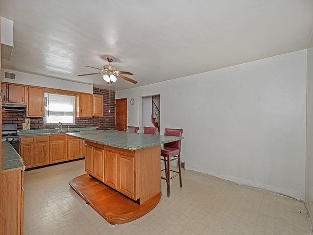 2451 Woodstock AVENUE, Swissvale, PA 15218