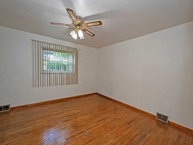 2451 Woodstock AVENUE, Swissvale, PA 15218