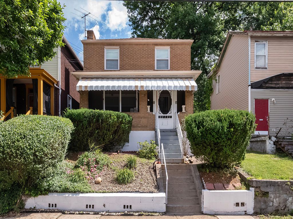 2451 Woodstock AVENUE, Swissvale, PA 15218