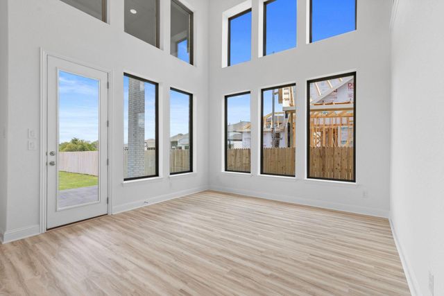 108 Montecilo DR, Liberty Hill, TX 78642