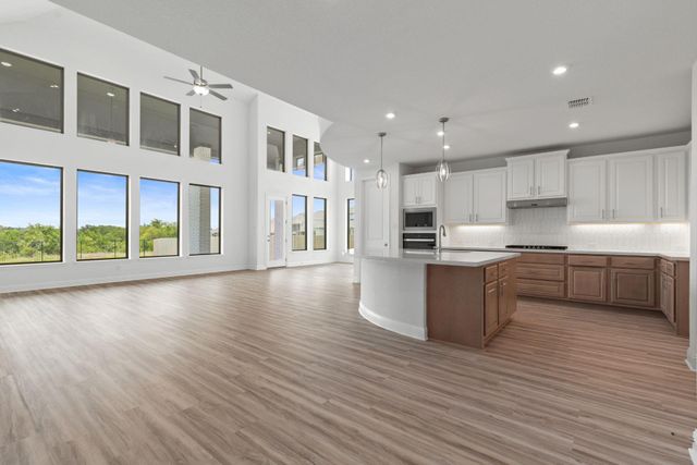 108 Montecilo DR, Liberty Hill, TX 78642