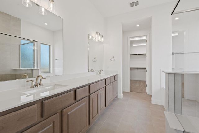 108 Montecilo DR, Liberty Hill, TX 78642