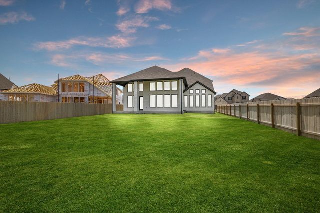 108 Montecilo DR, Liberty Hill, TX 78642