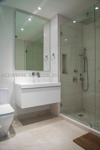 1425 Brickell Ave 58A, Miami, FL 33131